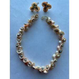 Vintage 30's 40's Real Shells Necklace & Earrings Set